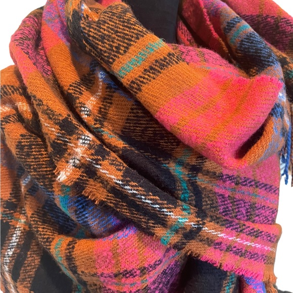 Pieces cozy on trend plaid oversized blanket scarf wrap fringe trim cold weather - Picture 2 of 10